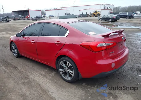 2015 Kia Forte Ex z USA, uszkodzony, nr VIN KNAFZ4A80F5324229